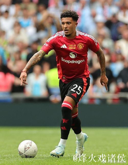 佩杜拉:尤文与桑乔就薪资达成全面协议,转会能否成功要看曼联 佩杜拉:尤文与桑乔就薪资达成全面协议,转会能否成功要看曼联